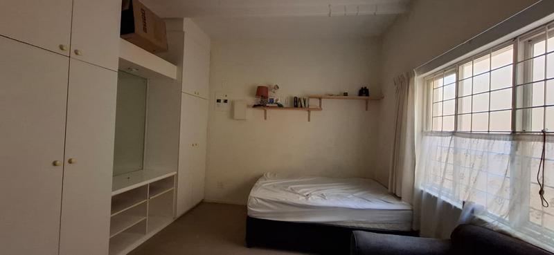 1 Bedroom Property for Sale in Fish Hoek Western Cape